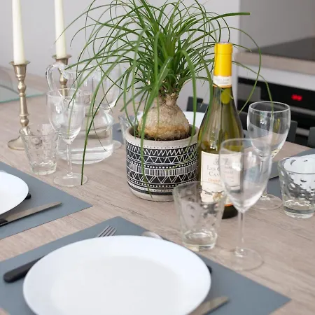 דירה Apt. Neuf A 50m Du Port - Parking Prive, Ascenseur *